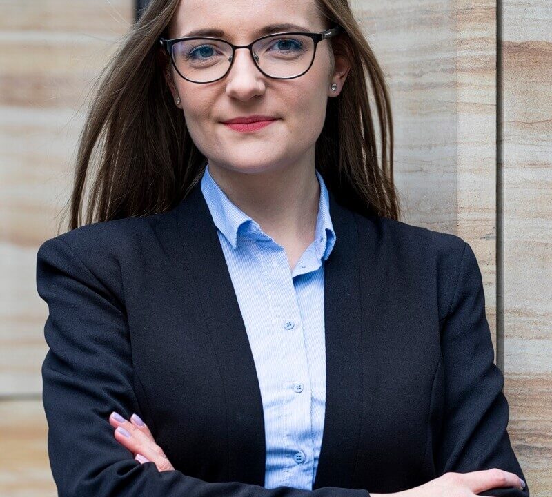 Aplikant z pozytywnym wynikiem egzaminu adwokackiego